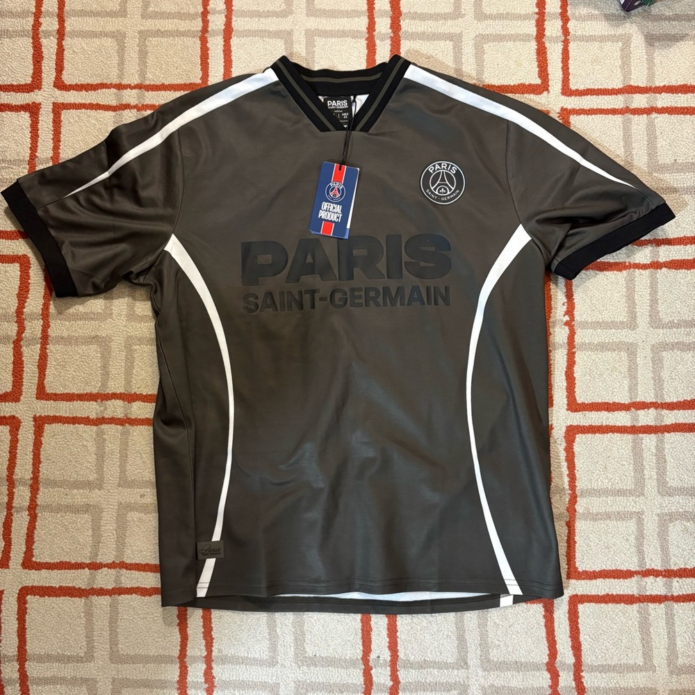 Men's football Jersey (Paris Saint- Germain)